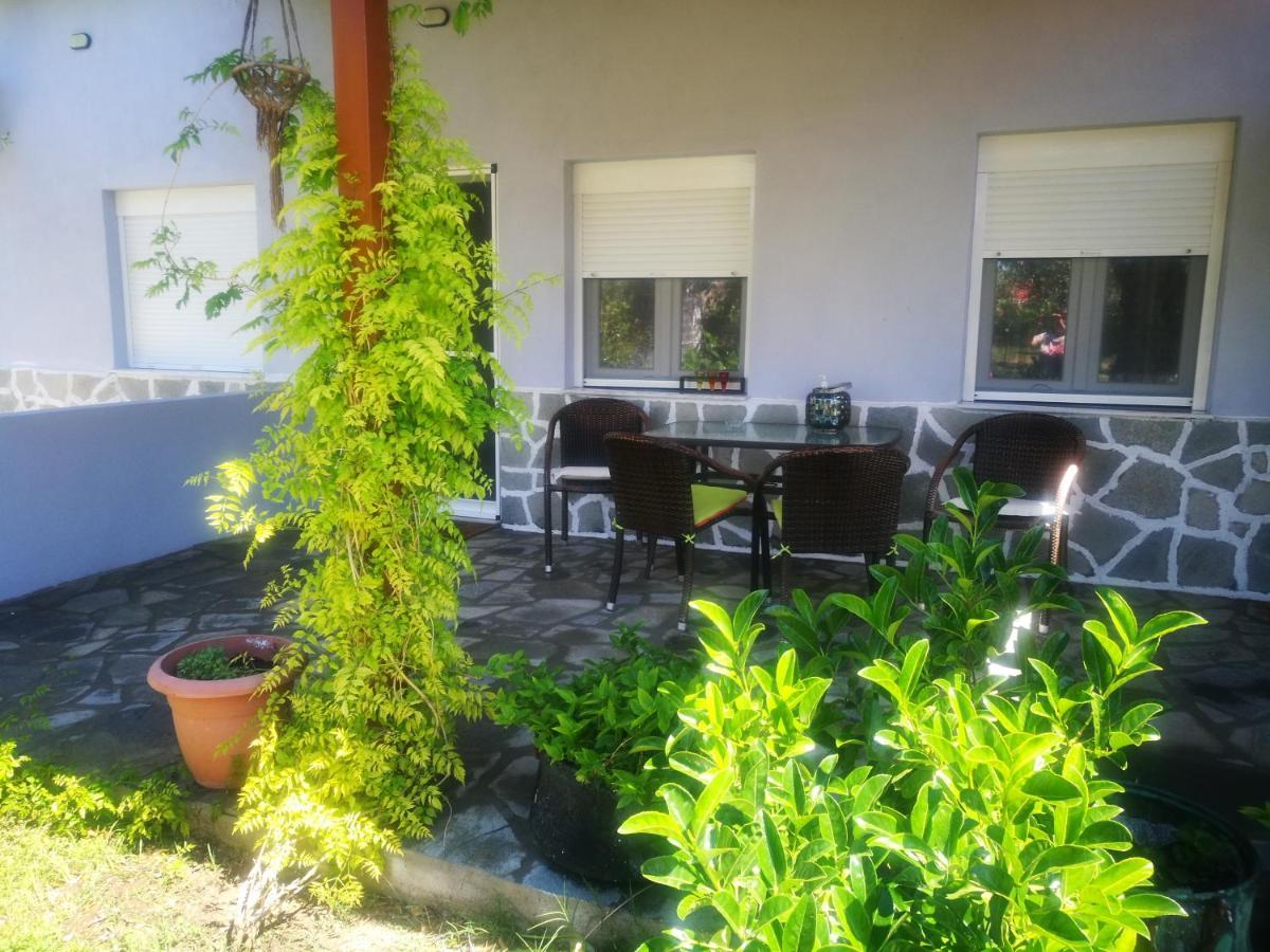 Cristi Apartments Skala Rachoni  外观 照片