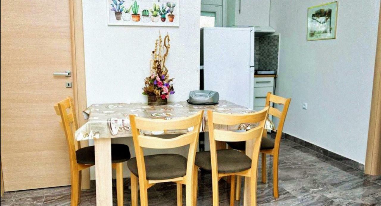 Cristi Apartments Skala Rachoni  外观 照片